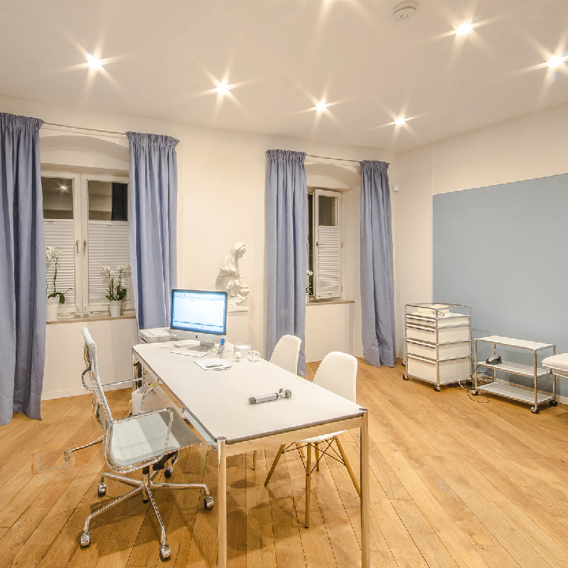 Quadrat - Dermatologie im Schlosspalais_30