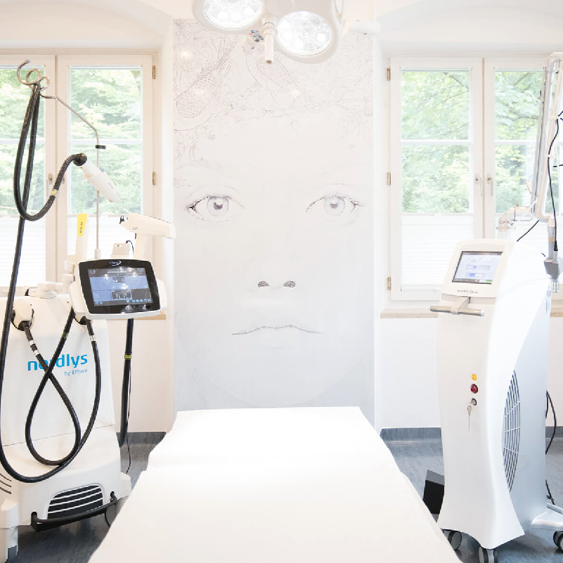 Quadrat - Dermatologie im Schlosspalais_39